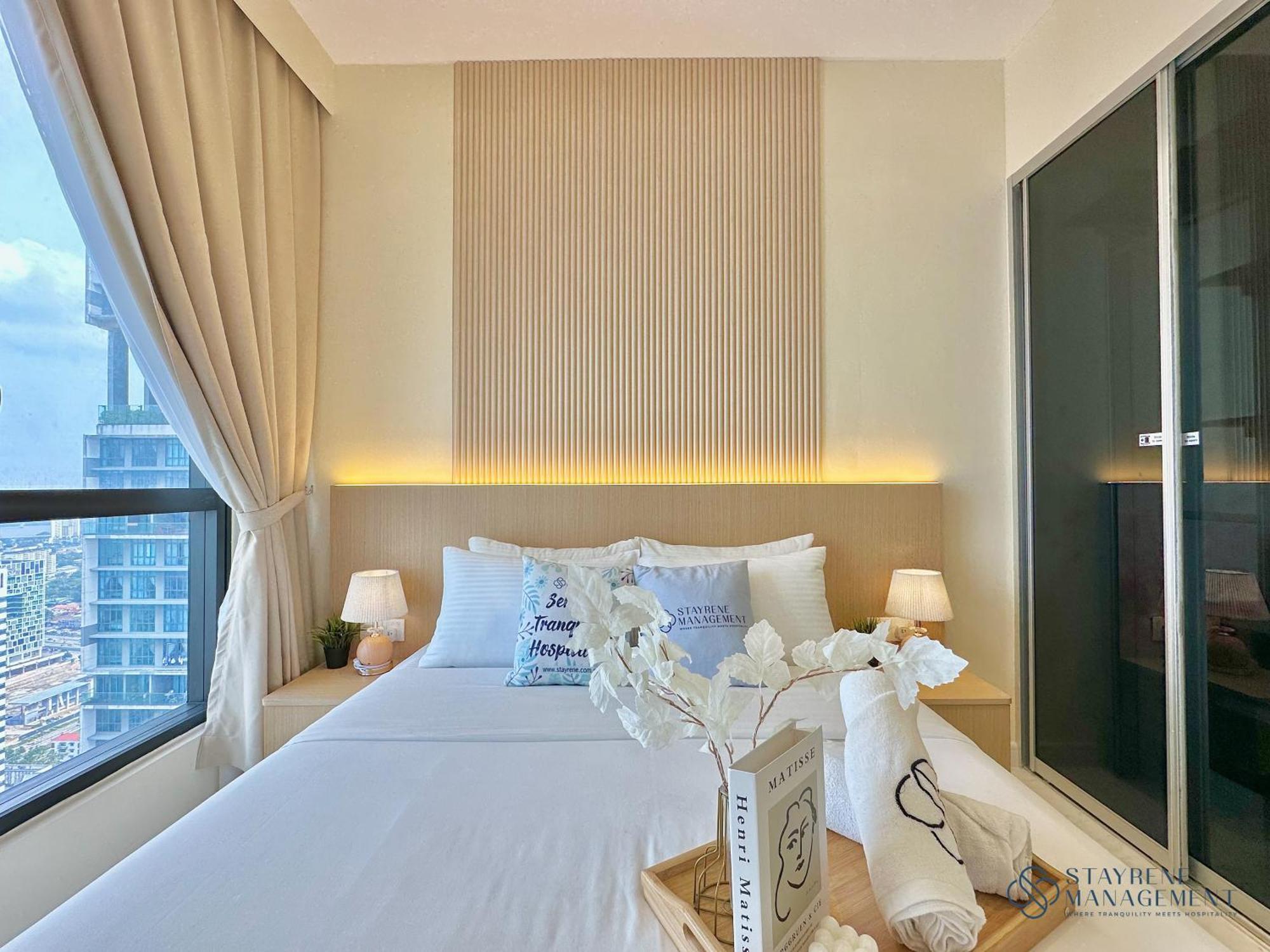 Setia Sky 88 With Sunset View By Stayrene Apartment