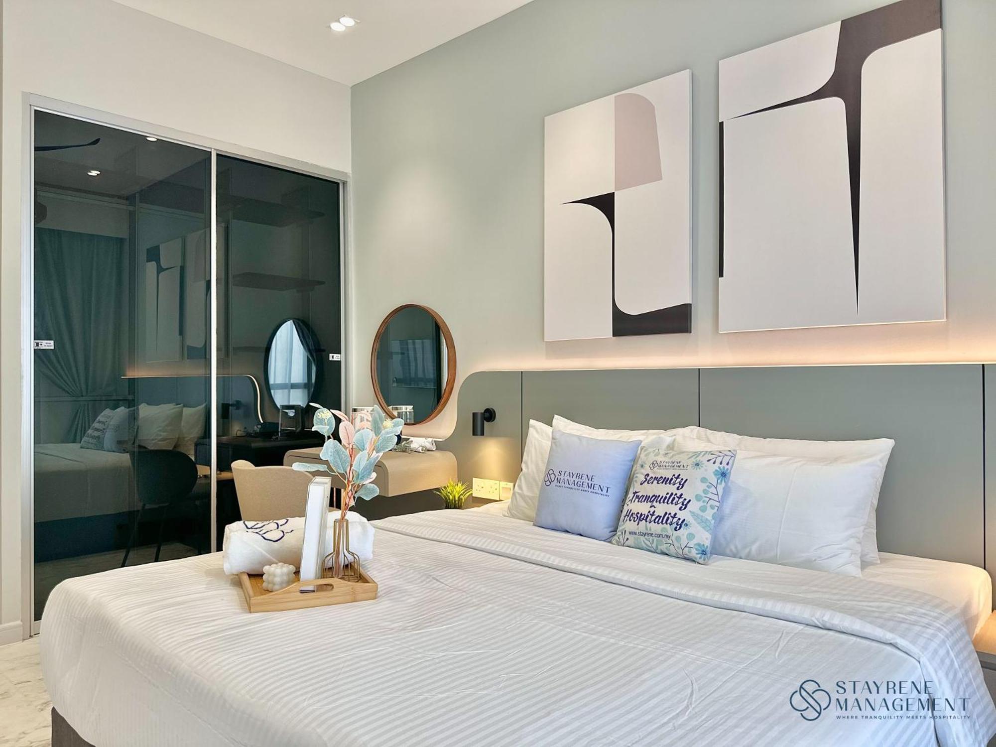 Apartment Setia Sky 88 With Sunset View By Stayrene