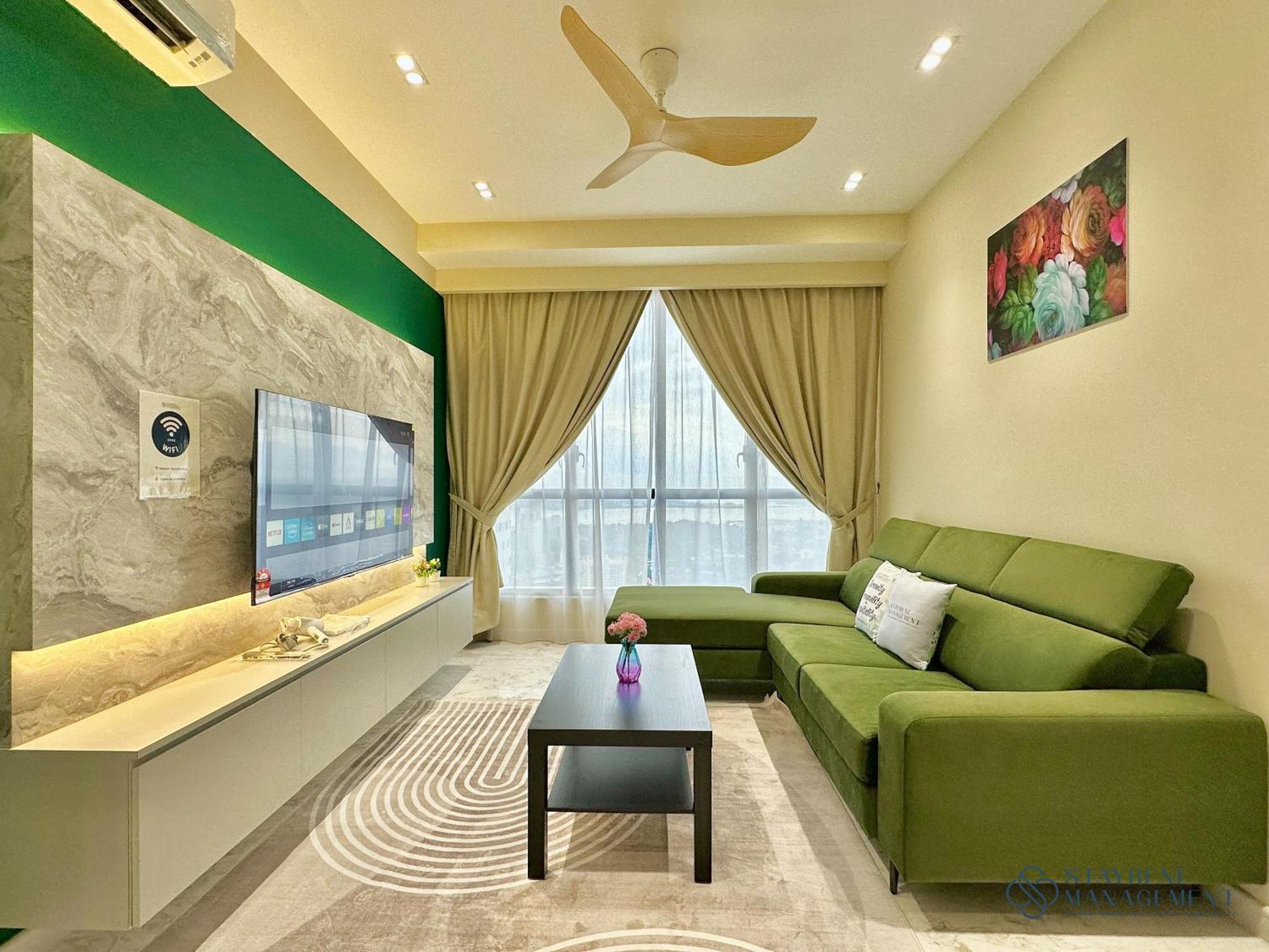 Setia Sky 88 With Sunset View By Stayrene Apartment